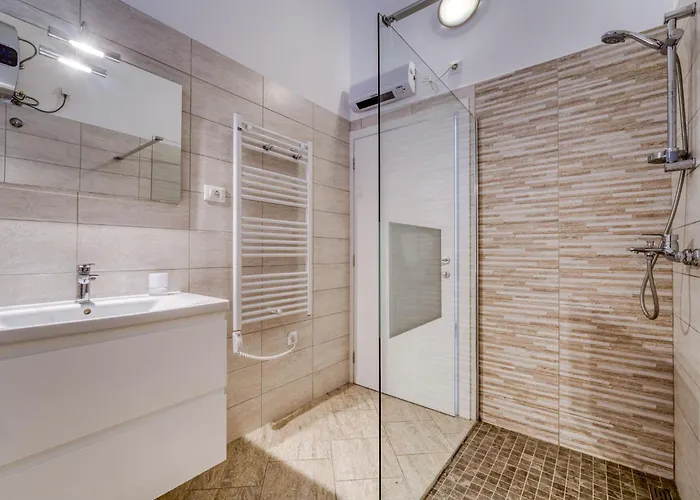 Apartman Wabi Sabi 2-3 By Interhome Krk Town